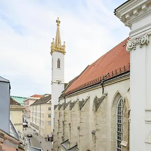 Palais Palffy Suits Viena